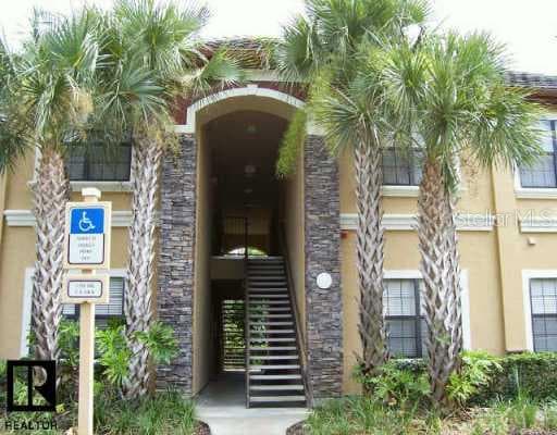 2220 Chianti PLACE UNIT 822 Palm Harbor, FL 34683