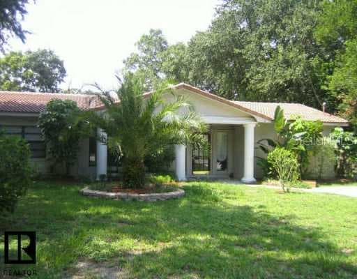 2580 Elyria AVENUE Largo, FL 33770