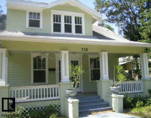 738 32nd AVENUE St Petersburg, FL 33704