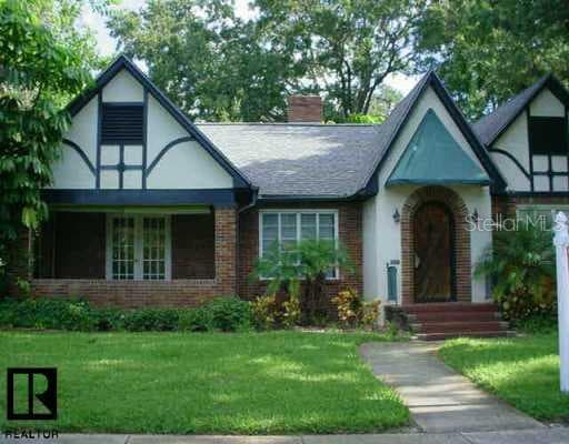 625 17th AVENUE NE St Petersburg, FL 33704