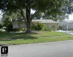 135 Stafford CIRCLE Palm Harbor, FL 34684