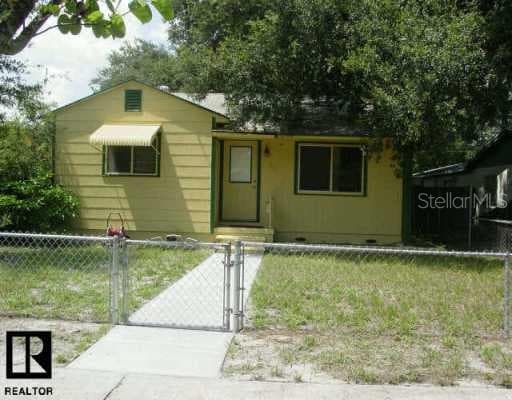 819 48th AVENUE N St Petersburg, FL 33703