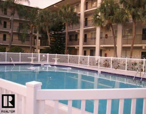 2525 Bay DRIVE UNIT 11 Largo, FL 33770
