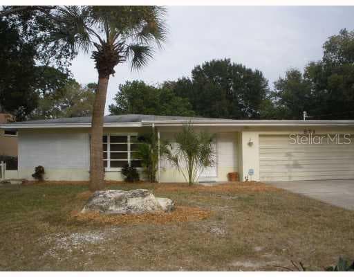 871 Seminole BOULEVARD Tarpon Springs, FL 34689
