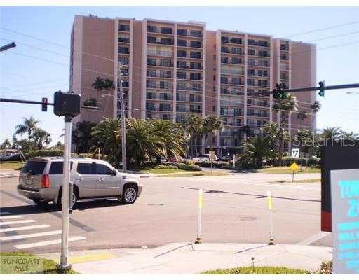 51 Island WAY UNIT 804 Clearwater, FL 33767