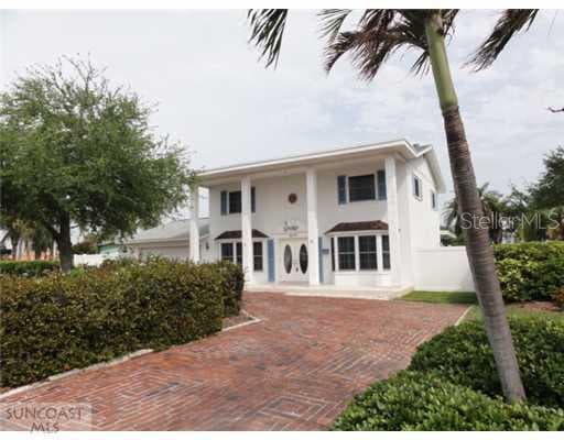 10127 Paradise BOULEVARD Treasure Island, FL 33706