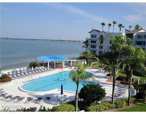 5277 Isla Key BOULEVARD S UNIT 320 St Petersburg, FL 33715