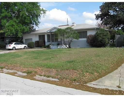 4027 28th AVENUE N St Petersburg, FL 33713