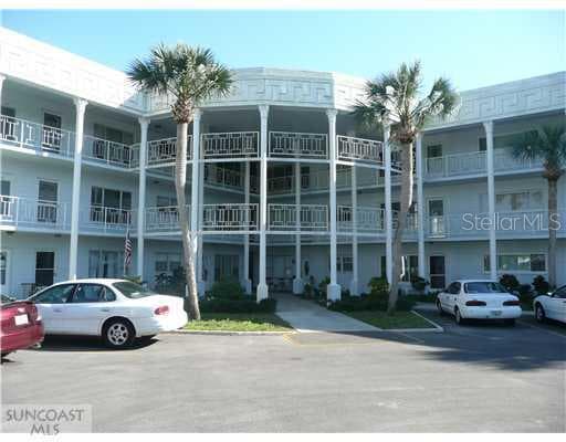 2449 Columbia DRIVE UNIT 9 Clearwater, FL 33763