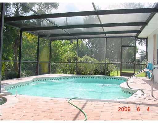 1192 TAYLOR AVENUE DUNEDIN, FL 34698