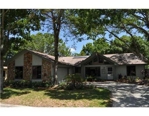 2981 VALENCIA LANE E PALM HARBOR, FL 34684
