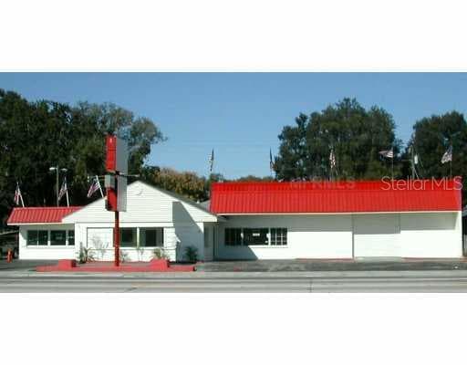1032 E HILLSBOROUGH AVENUE TAMPA, FL 33604