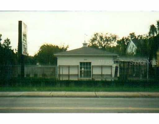 3005 S MACDILL AVENUE TAMPA, FL 33629