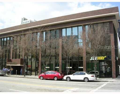 E TWIGGS STREET Tampa, FL 33602
