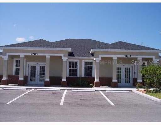 27417 CASHFORD CIRCLE WESLEY CHAPEL, FL 33544