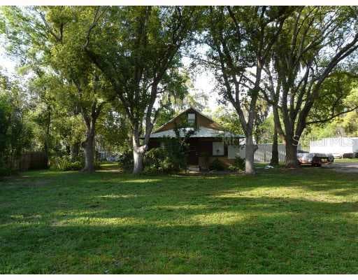 21449 LAKE PATIENCE ROAD LAND O LAKES, FL 34638
