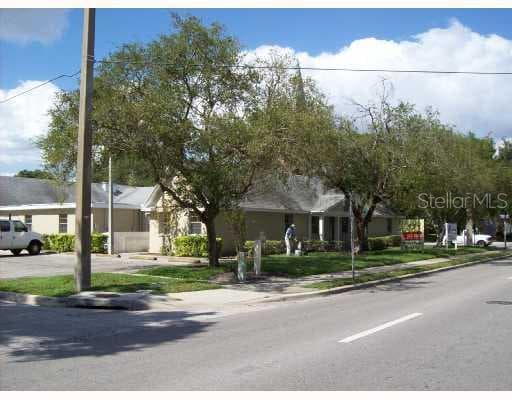 1001 S MACDILL AVENUE TAMPA, FL 33629