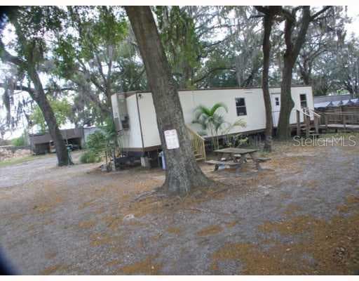 931 E 129TH AVENUE Tampa, FL 33612
