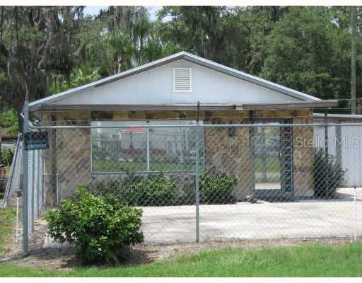 1920 E 136TH AVENUE TAMPA, FL 33613
