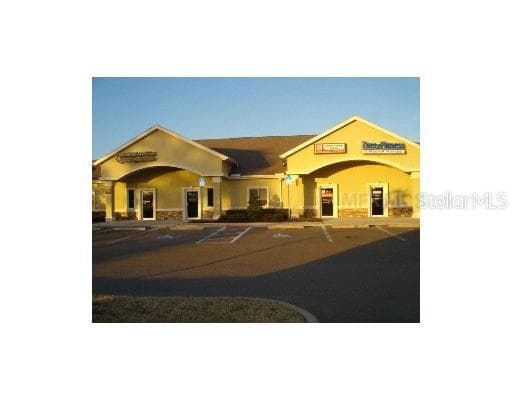 16637 FISHHAWK BOULEVARD UNIT 102 LITHIA, FL 33547