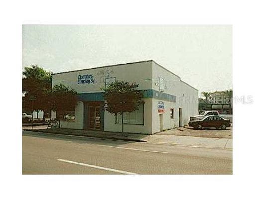 1221 N FLORIDA AVENUE TAMPA, FL 33602