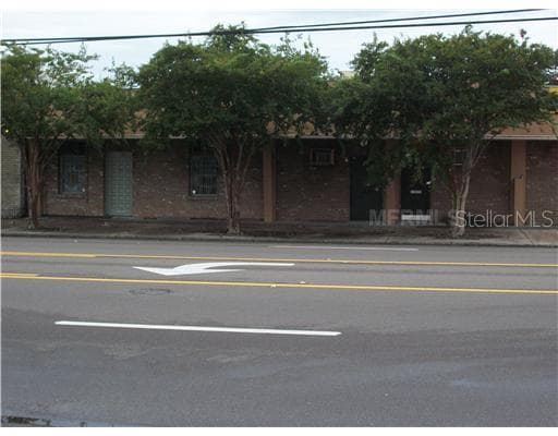 1116 W KENNEDY BOULEVARD Tampa, FL 33606
