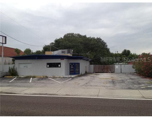 13116 N FLORIDA AVENUE TAMPA, FL 33612