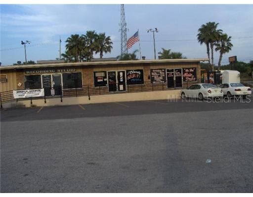 4943 E 7TH AVENUE TAMPA, FL 33607