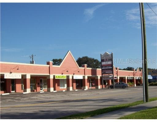 4263 HENDERSON BOULEVARD TAMPA, FL 33629
