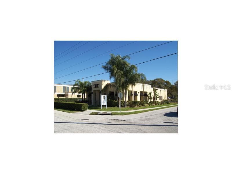 1201 N CLEARVIEW AVENUE TAMPA, FL 33607