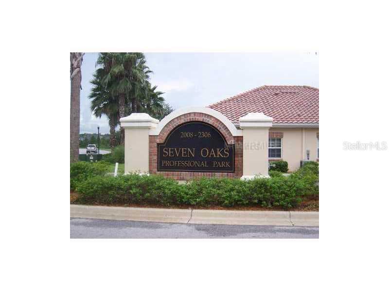2250 ASHLEY OAKS CIRCLE UNIT 102 WESLEY CHAPEL, FL 33544