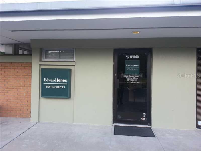 5710 5TH AVENUE N ST PETERSBURG, FL 33710