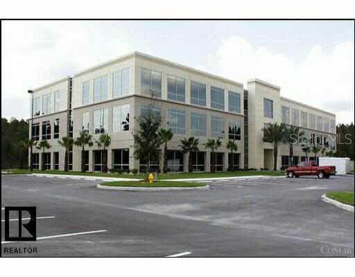 18302 Highwoods Preserve Tampa, FL 33647