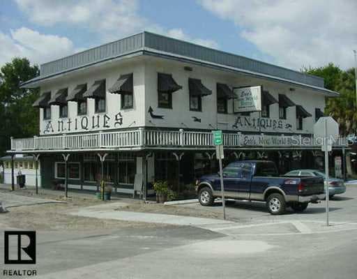 1026 Florida AVENUE Palm Harbor, FL 34683