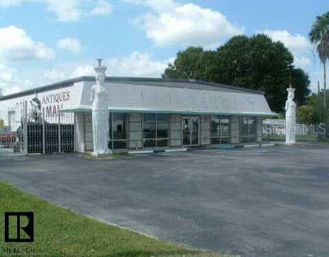 7750 Park BOULEVARD N Pinellas Park, FL 33781