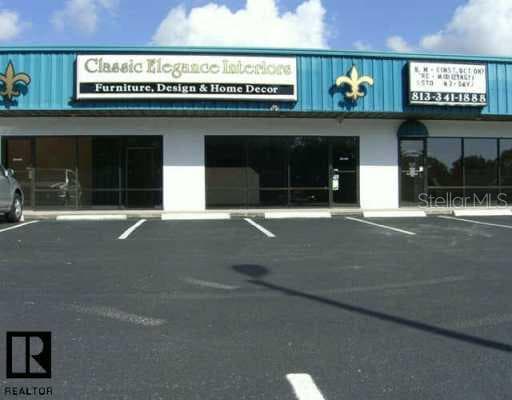 12807 Hillsborough AVENUE W Tampa, FL 33635