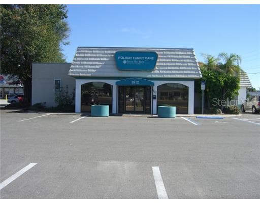 1812 US HIGHWAY 19 HOLIDAY, FL 34691