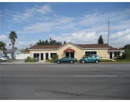 18001 GULF BOULEVARD REDINGTON SHORES, FL 33708