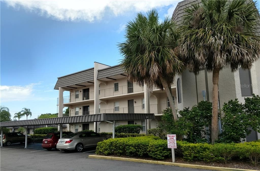 8703 BARDMOOR BOULEVARD UNIT 201 LARGO, FL 33777