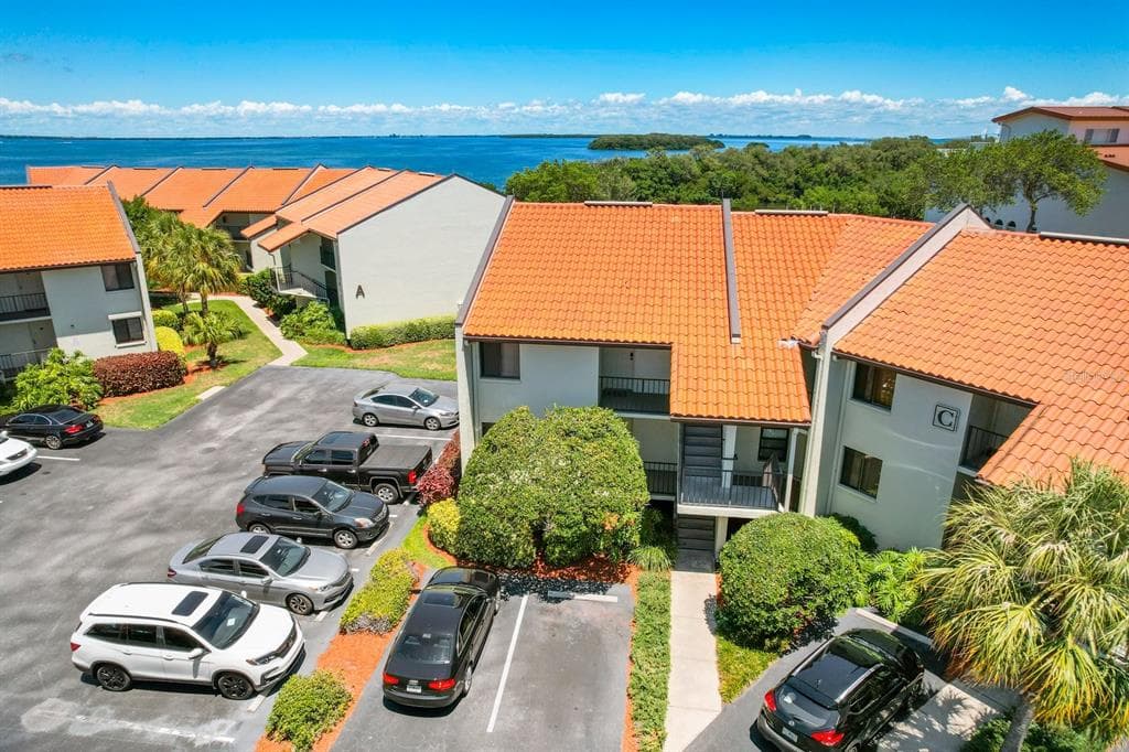 1515 PINELLAS BAYWAY UNIT C31