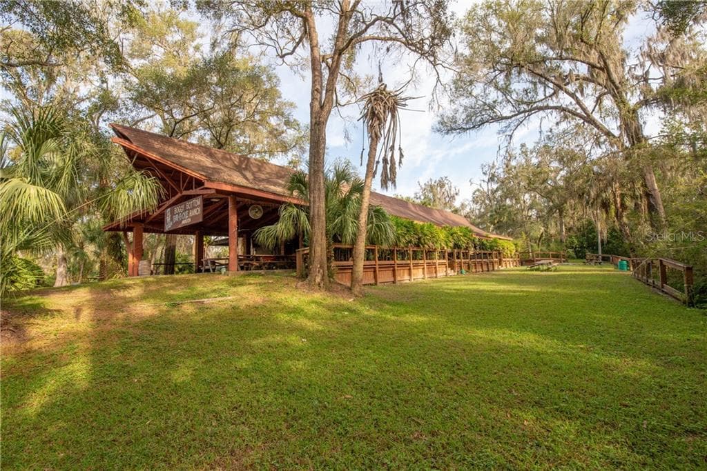 8418 LUPTON PLACE PLANT CITY, FL 33567