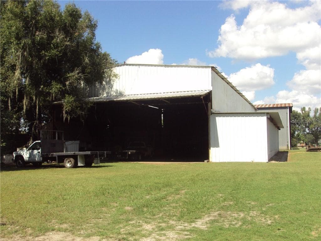15550 CARUTHERS ROAD DOVER, FL 33527
