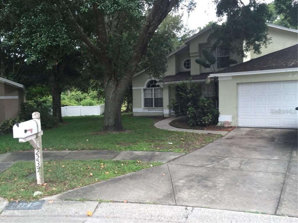 2237 TINDER COURT LAND O LAKES, FL 34639
