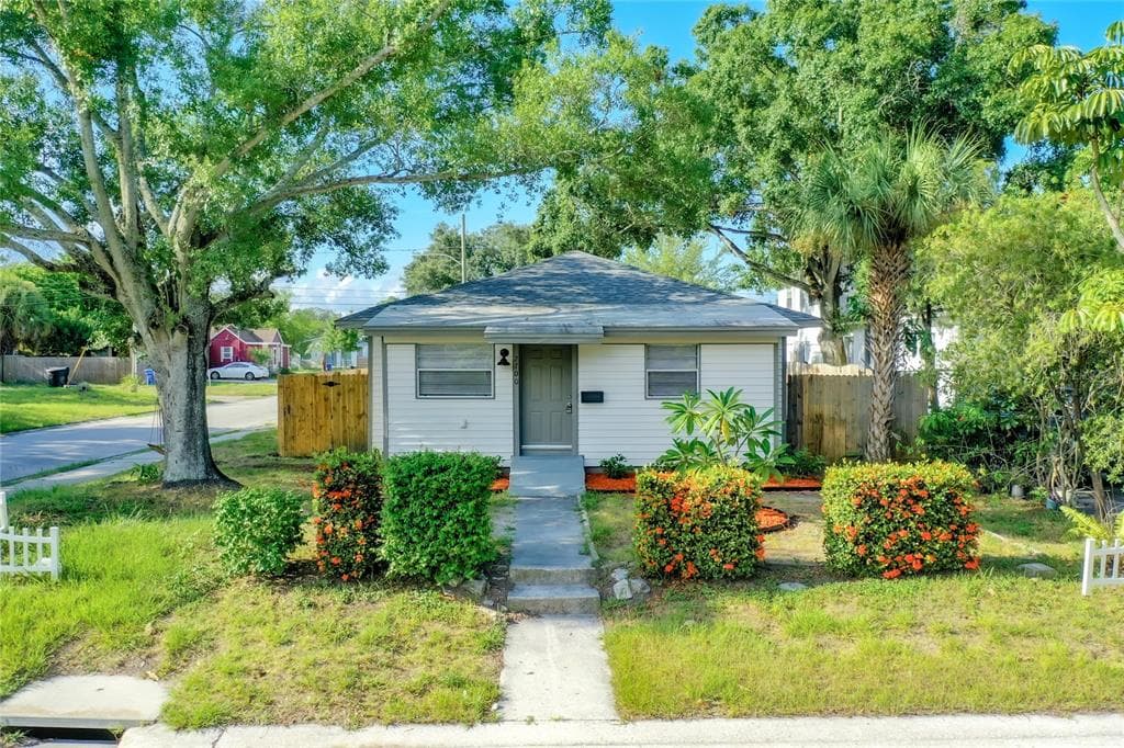 2700 13TH AVENUE S ST PETERSBURG, FL 33712