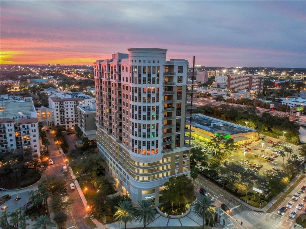 275 BAYSHORE BOULEVARD UNIT 1004 TAMPA, FL 33606