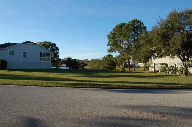 HARBOUR WATCH DRIVE TARPON SPRINGS, FL 34689