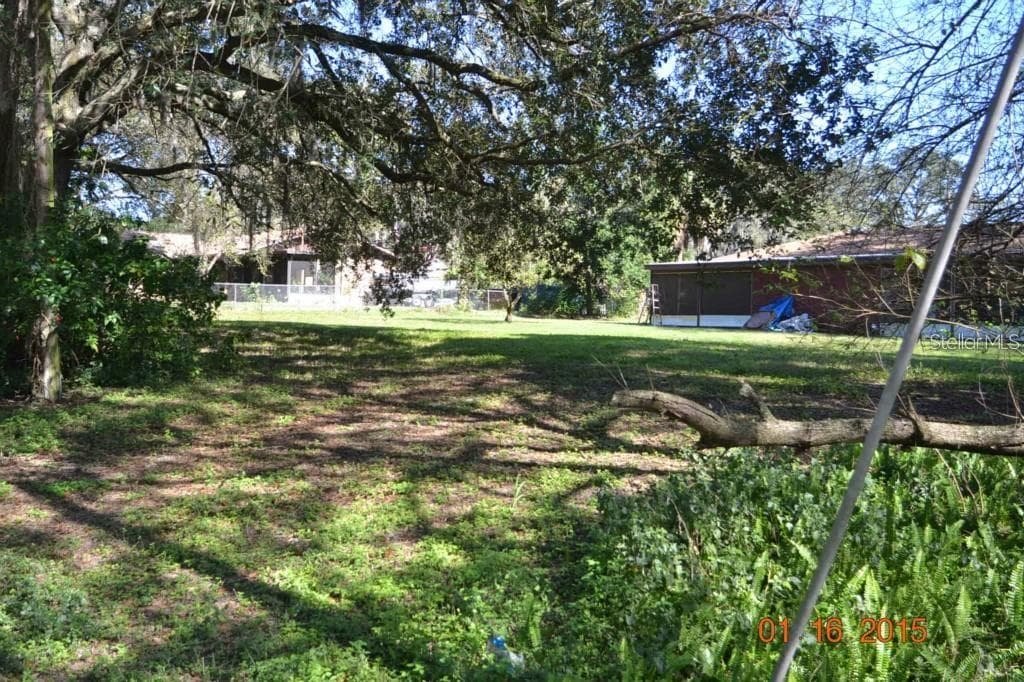 5325 LEMON AVENUE SEFFNER, FL 33584
