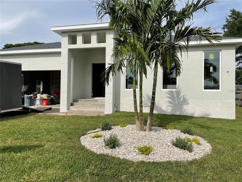 7499 17TH STREET N ST PETERSBURG, FL 33702