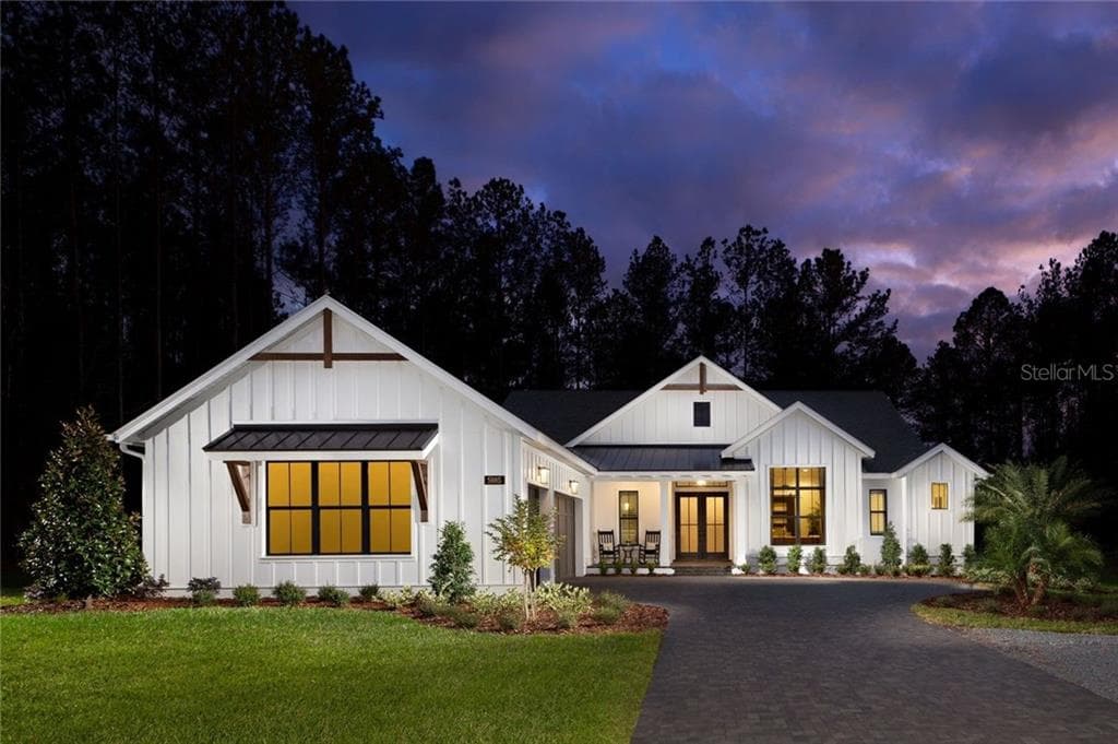 5085 SUMMIT VIEW DRIVE