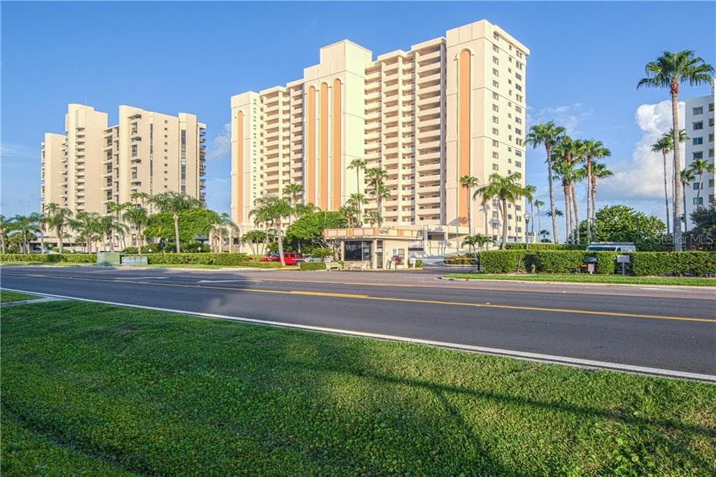 1270 GULF BLVD UNIT 1704